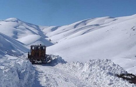برف راه‌های روستایی ازنا