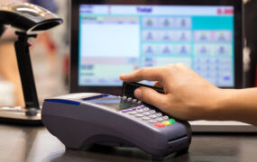 تراکنش بانکی