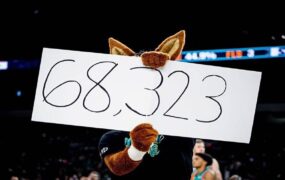 شکسته شدن رکورد حضور تماشاگران در NBA