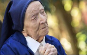 پیرترین انسان جهان در 118 سالگی درگذشت پیرترین انسان جهان