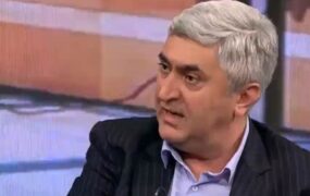 ۳۵۰ هزار میلیارد تومان خودروسازان