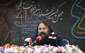 کوروش زارعی