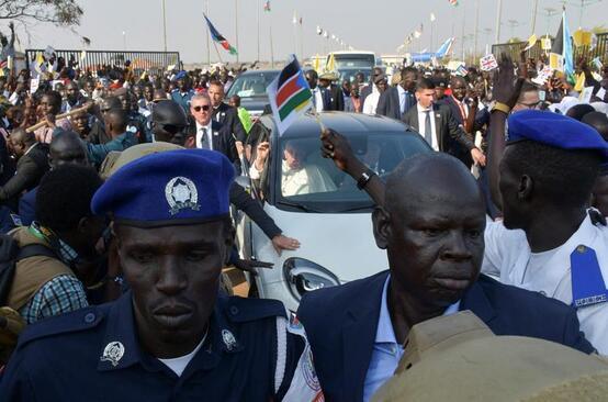 استقبال از پاپ فرانسیس در شهر «جوبا»