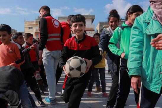 زندگی زلزله زدگان ترکیه و سوریه در اردوگاه های اسکان موقت