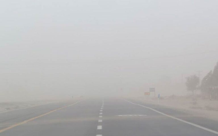 طوفان زاهدان - بم