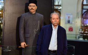 علی+نصیریان