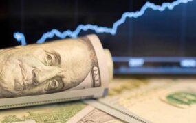 قیمت دلار در مرکز مبادلات ۴۲۶۸۰ تومان