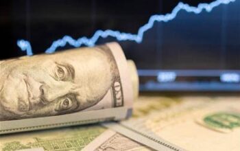 قیمت دلار در مرکز مبادلات ۴۲۶۸۰ تومان