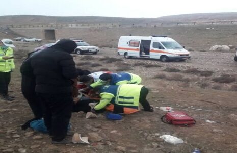 واژگونی اتوبوس زوار کربلا در کردستان واژگونی اتوبوس حامل زوارکربلا