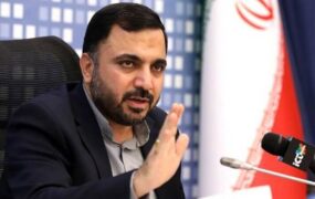 وزیر ارتباطات زیرساخت‌های اینترنت