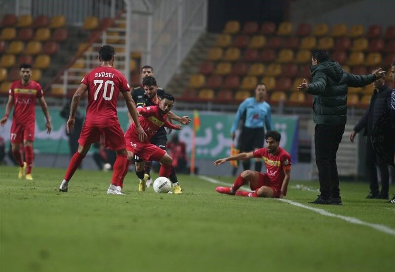 پرسپولیس و فولاد