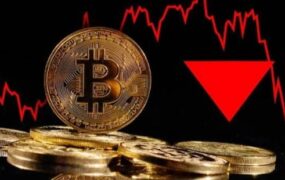 کاهش 100 دلاری بیت کوین