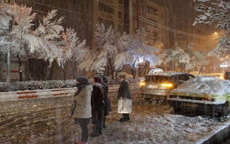 کاهش دما و برف و یخبندان در تهران