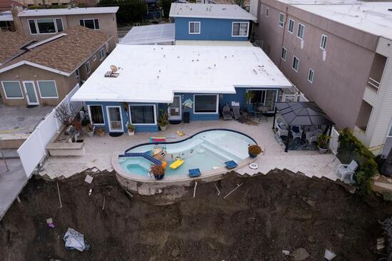 دیدنی های امروز؛ از تظاهرات "روز مقاومت" علیه نتانیاهو تا جشنواره "سن پاتریک" سیل و رانش زمین در کالیفرنیا آمریکا