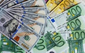 آخرین قیمت دلار و یورو 17 اسفند