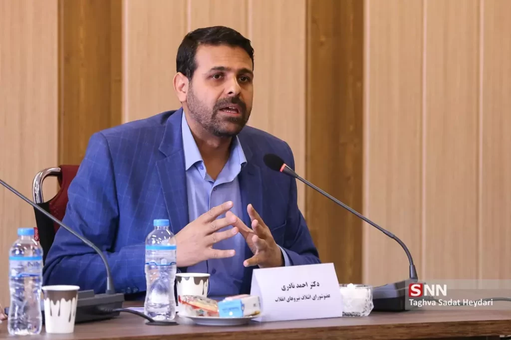 احمد-نادری