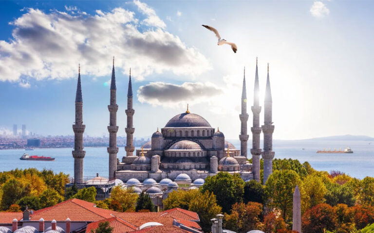 تور استانبول نوروز 1402