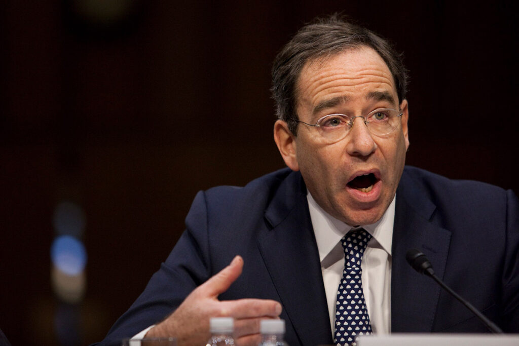 توماس نایدز