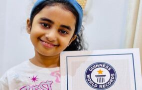دختر ۷ ساله جوان‌ترین مربی یوگا در جهان