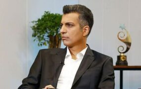 عادل