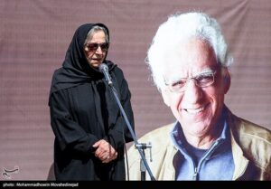 تصاویری از مراسم خاکسپاری مرحوم کیومرث پوراحمد