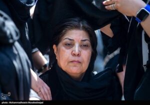 تصاویری از مراسم خاکسپاری مرحوم کیومرث پوراحمد