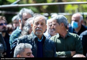 تصاویری از مراسم خاکسپاری مرحوم کیومرث پوراحمد