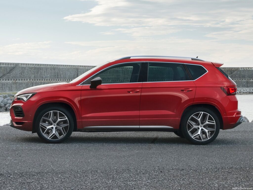 شاسی بلند اروپایی با قیمتی فراتر از ۴ میلیارد تومان در راه بازار خودروی ایران آتکا