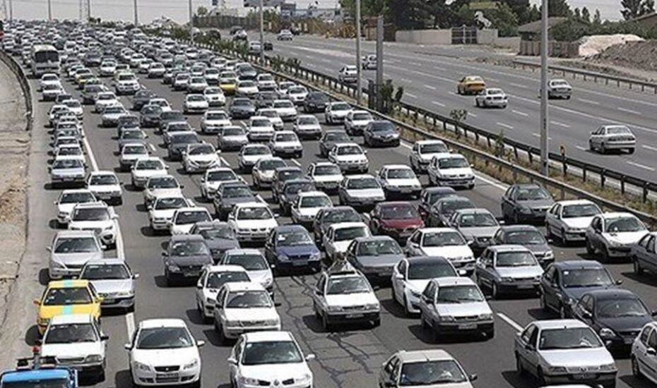 ترافیک ورودی تهران لحظه به لحظه سنگین‌تر می‌شود