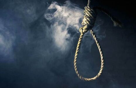 خودکشی دختربچه ۱۲ ساله مقابل چشمان برادر ۴ ساله اش خودکشی دختربچه ۱۲ ساله