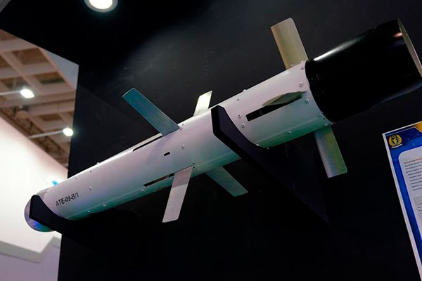 سلاح‌های ایرانی کنار تسلیحات روسی، چینی و بلاروسی