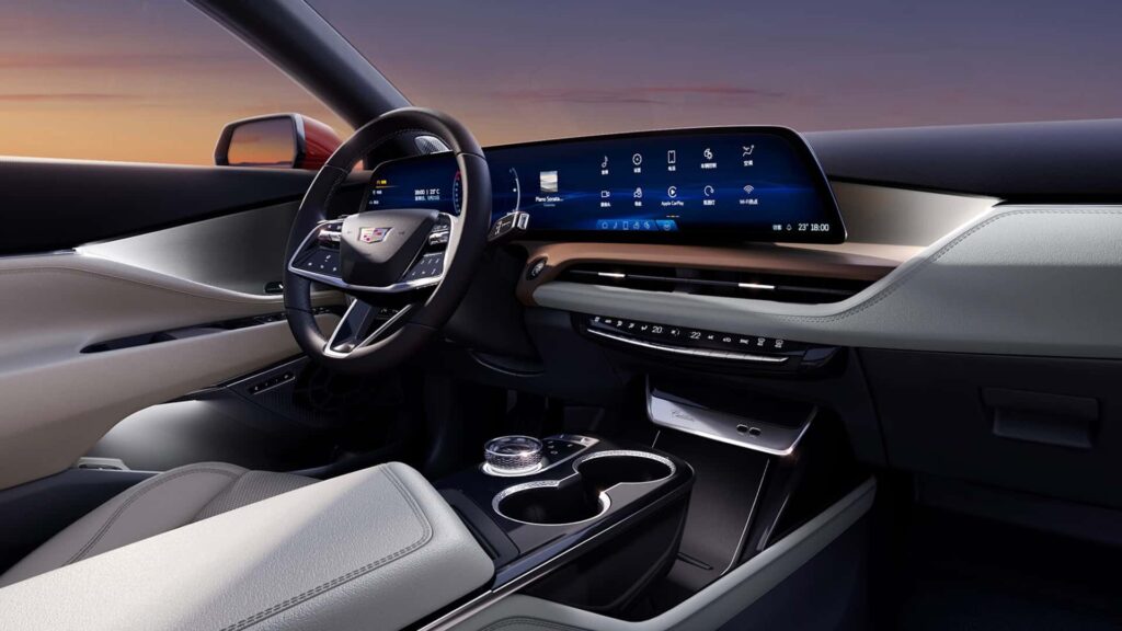 کادیلاک GT4