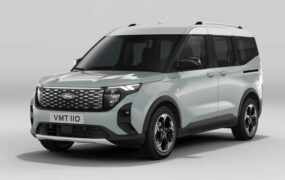 فورد E-Tourneo Courier