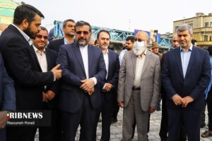 رونمایی از مجسمه سعدی در تهران