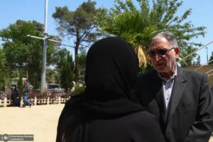 خاکسپاری حسین زمان در قطعه هنرمندان