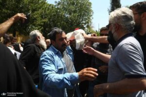 خاکسپاری حسین زمان در قطعه هنرمندان