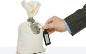 توقیف اموال مرد بابت نپرداختن نفقه