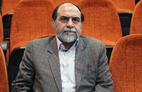 توهین رحیم‌پور ازغدی به افرادی که مهاجرت کرده‌اند