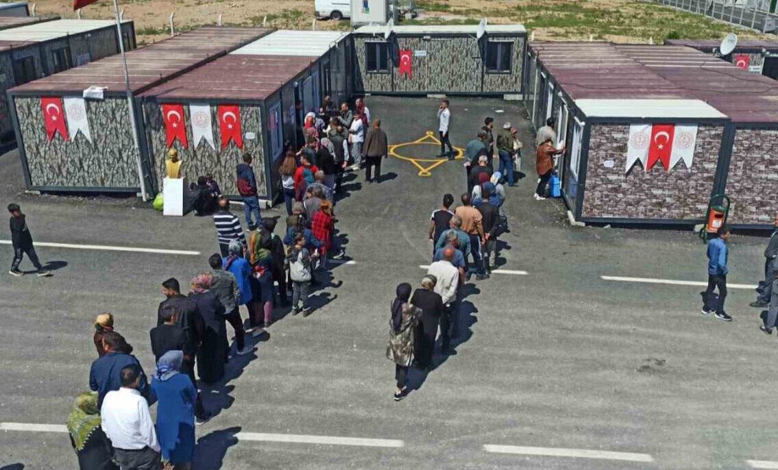 رای گیری در مناطق زلزله زده ترکیه