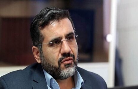 واکنش وزیر ارشاد درباره ممنوع‌الکاری خوانندگان