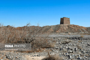 قلعه مک شور و برج سر کویر