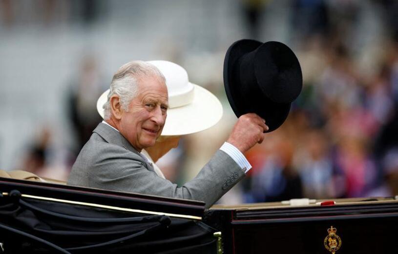 پادشاه انگلیس مسابقات اسب سواری