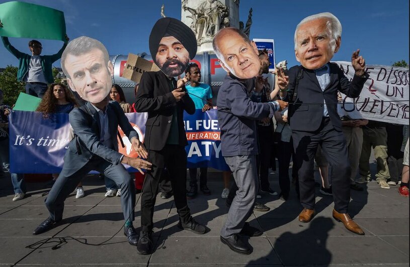 دیدنی های امروز؛ از شورش یک روزه واگنر تا قطار سواری پادشاه هلند اعتراضات فعالان محیط زیستی