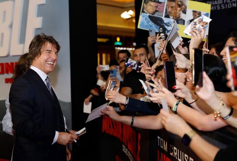 دیدنی های امروز؛ از مراسم عرفه تا سفر تام کروز به امارات تام کروز هنرپیشه هالیوود در مراسم فرش قرمز