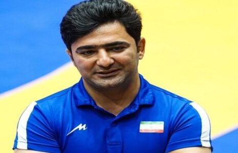 اخراج ۲ مربی و یک فرنگی‌کار