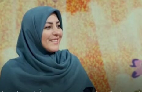 بحث و جدل خانم مجری پرحاشیه روی آنتن زنده