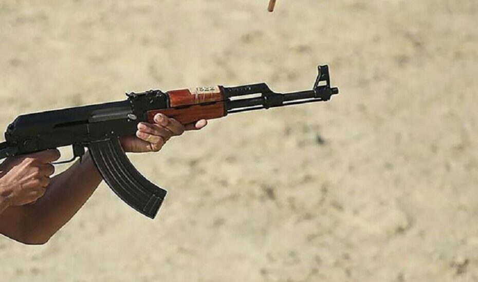 سرباز شوخی با اسلحه