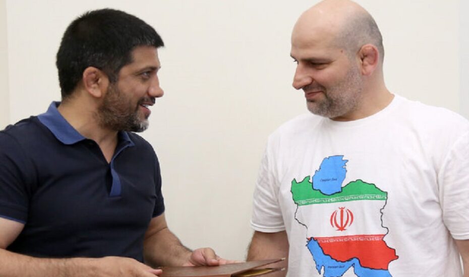 قهرمان روس مربی تیم ملی کشتی آزاد ایران