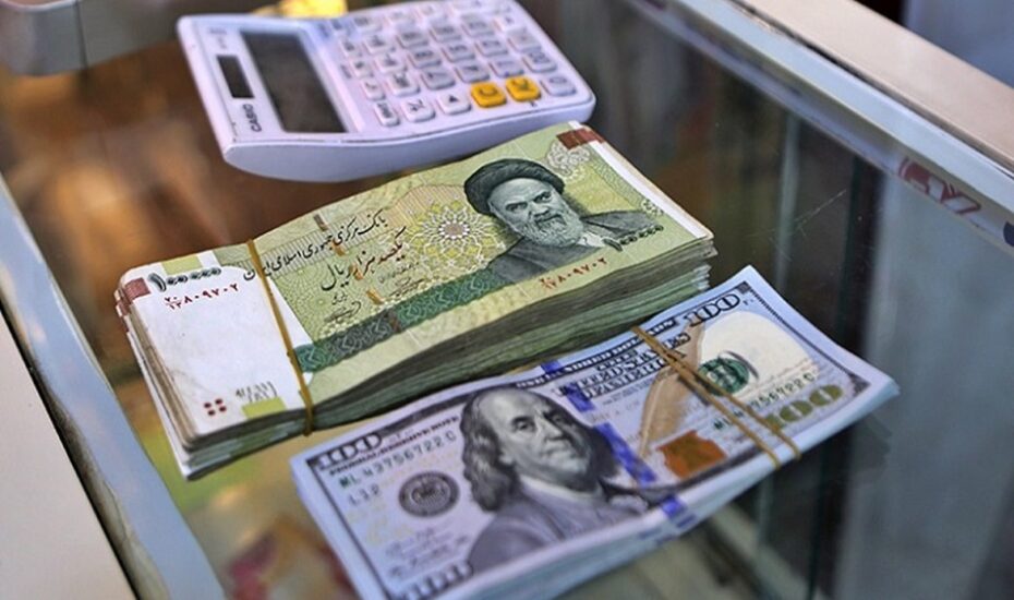 کاهش ارزش ریال