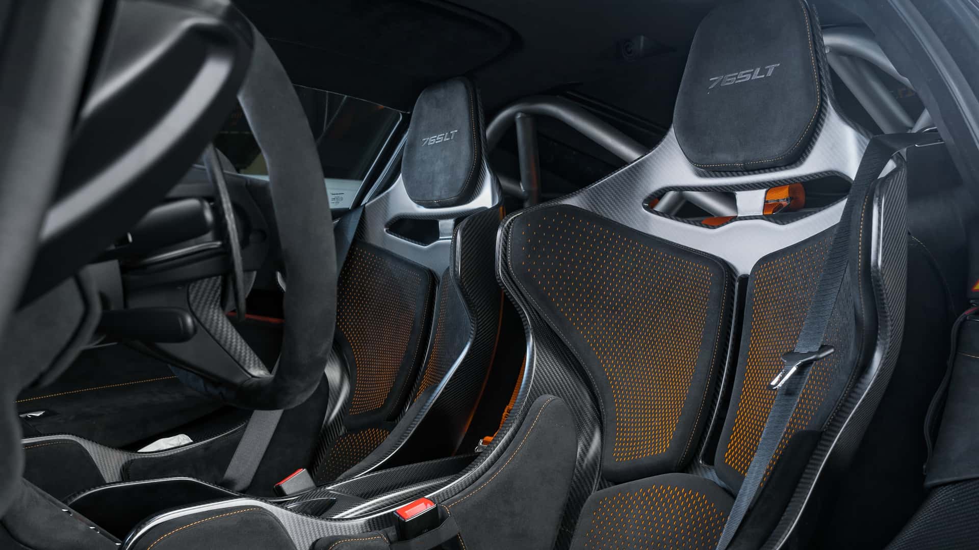 مک لارن 765LT